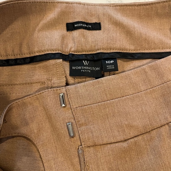 Worthington Petite Modern Fit Tan Brown Career Office Business Pants Size 10P - Picture 4 of 9